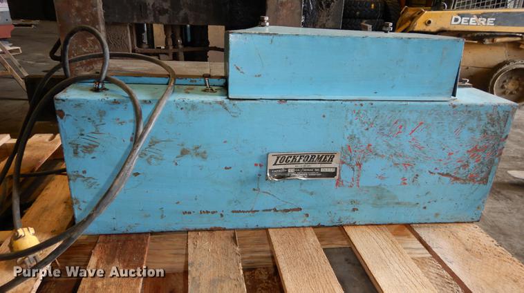 image for item EC9754 Lockformer