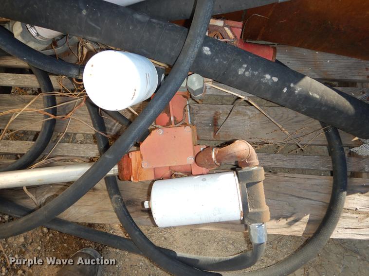 image for item EC9784 L-shaped fuel tank