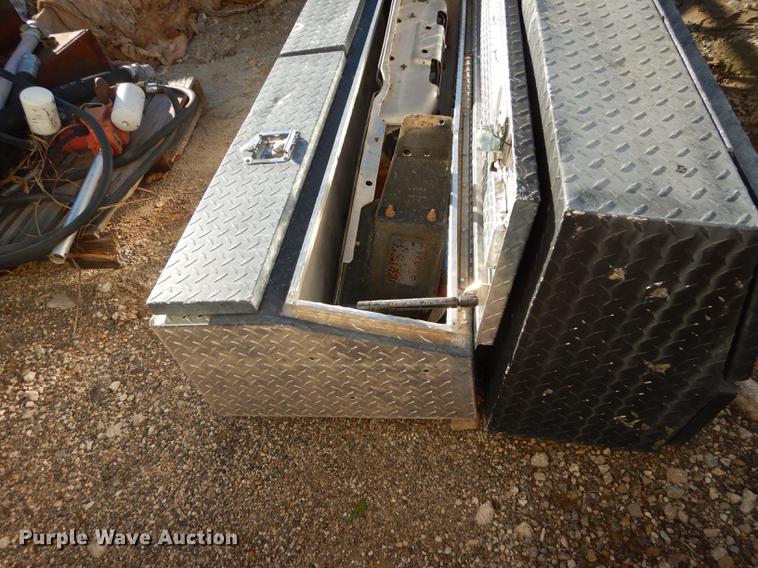 image for item EC9785 Automotive parts and accessories