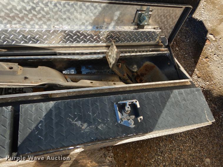 image for item EC9785 Automotive parts and accessories