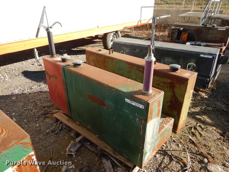 image for item EC9786 (2) L-shaped fuel tanks