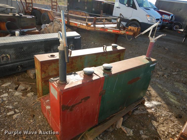 image for item EC9786 (2) L-shaped fuel tanks