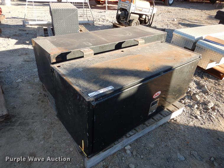 image for item EC9793 (2) toolboxes