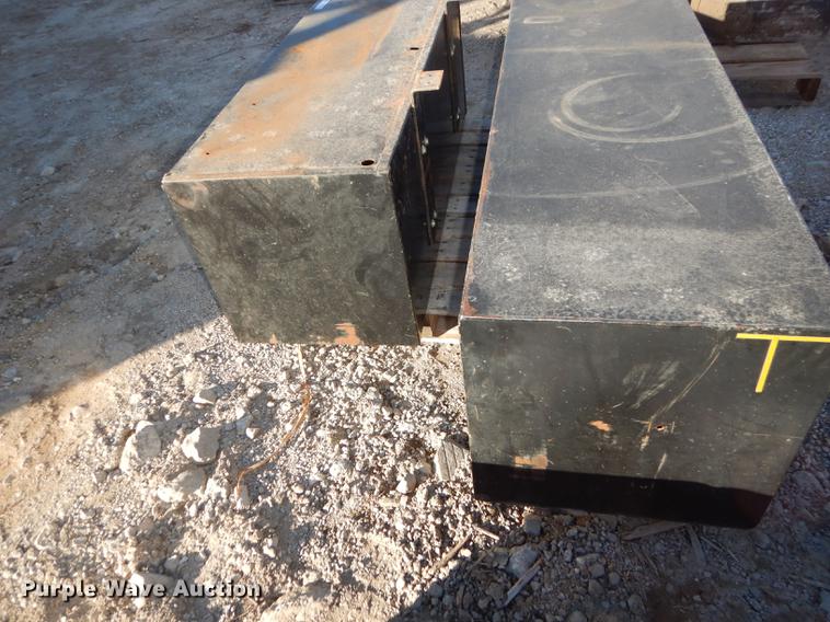 image for item EC9793 (2) toolboxes