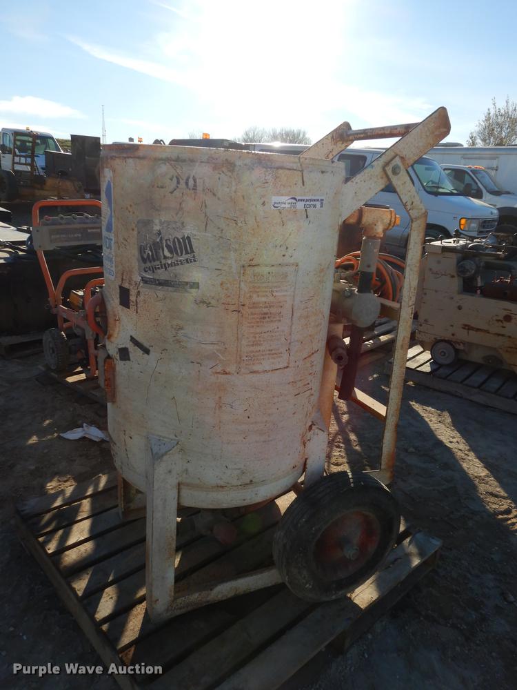 image for item EC9796 (2) Schmidt abrasive blasters