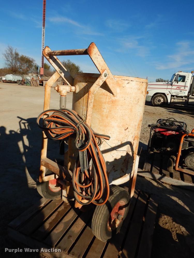 image for item EC9796 (2) Schmidt abrasive blasters