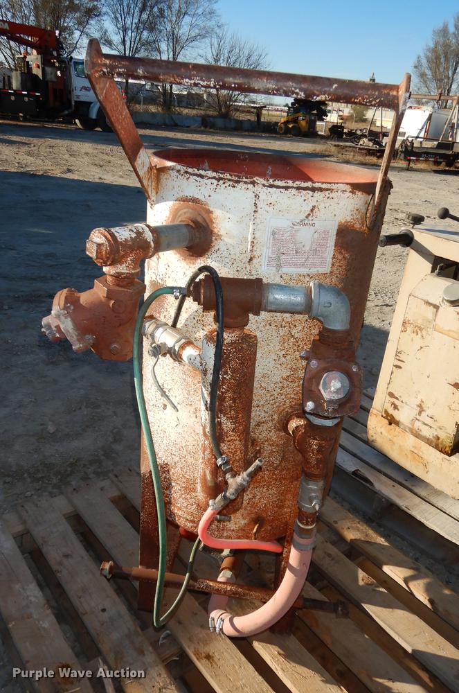 image for item EC9796 (2) Schmidt abrasive blasters