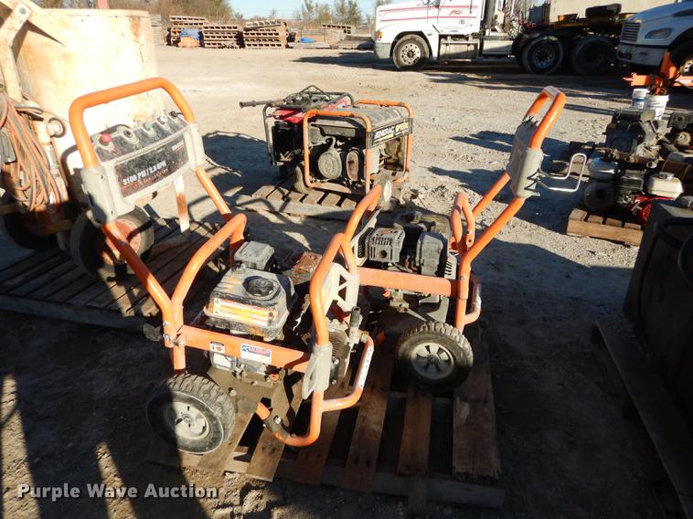 image for item EC9797 (2) Generac pressure washers