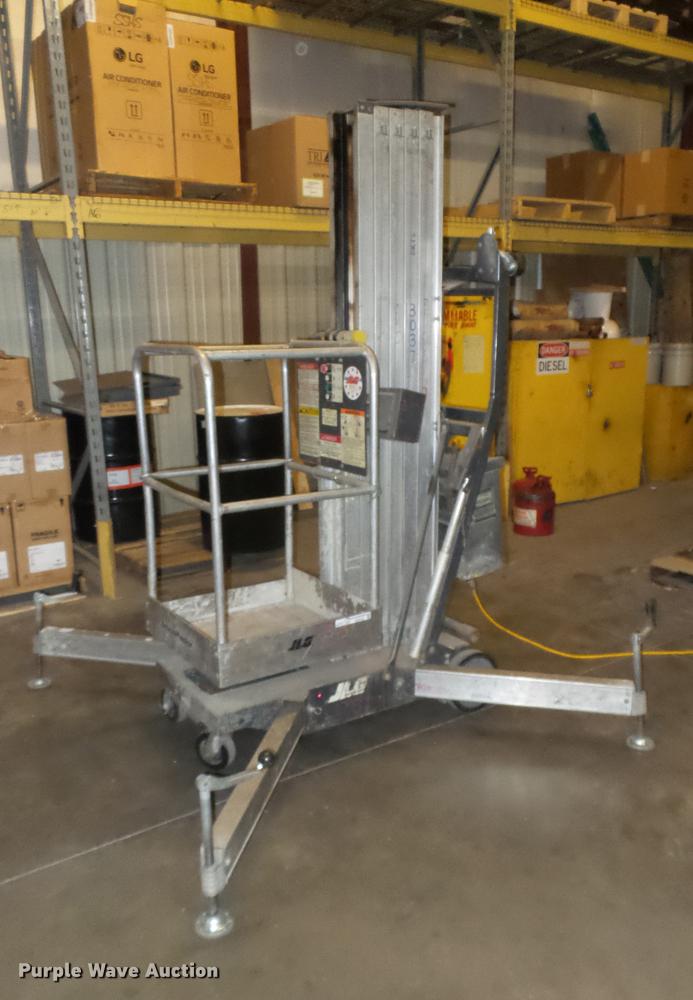 image for item ED9166 JLG vertical lift