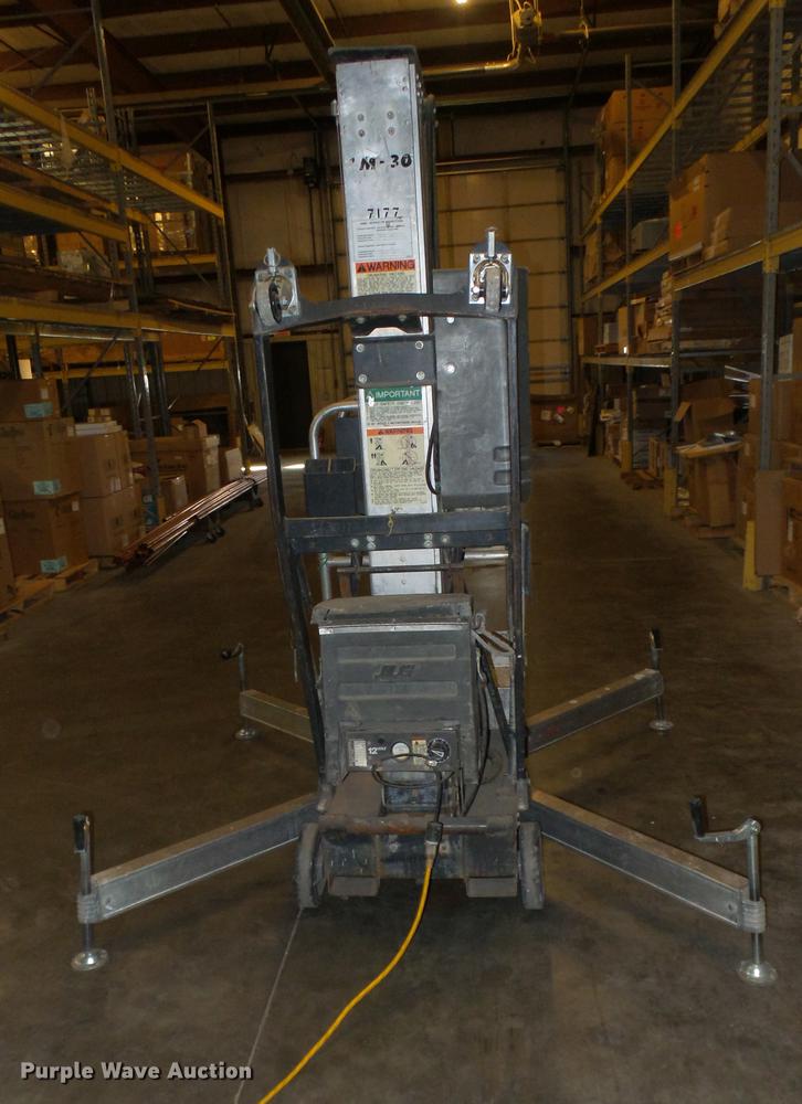 image for item ED9166 JLG vertical lift
