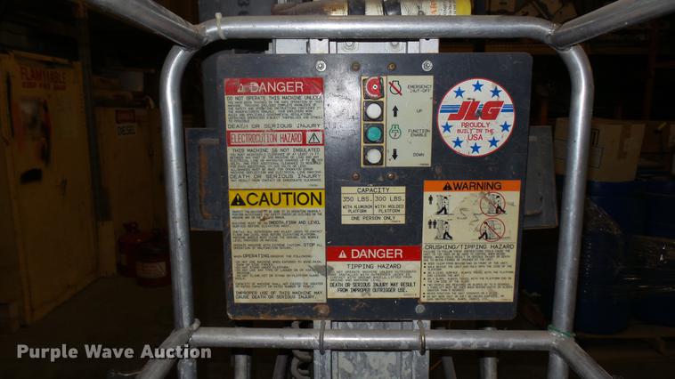 image for item ED9166 JLG vertical lift