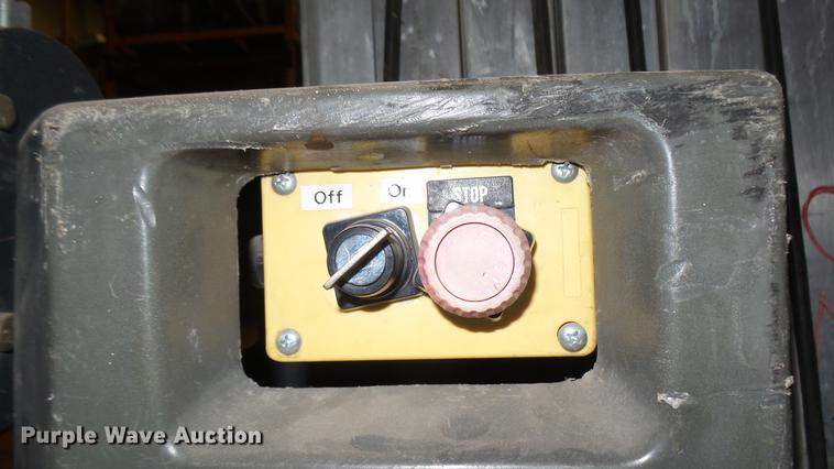 image for item ED9166 JLG vertical lift