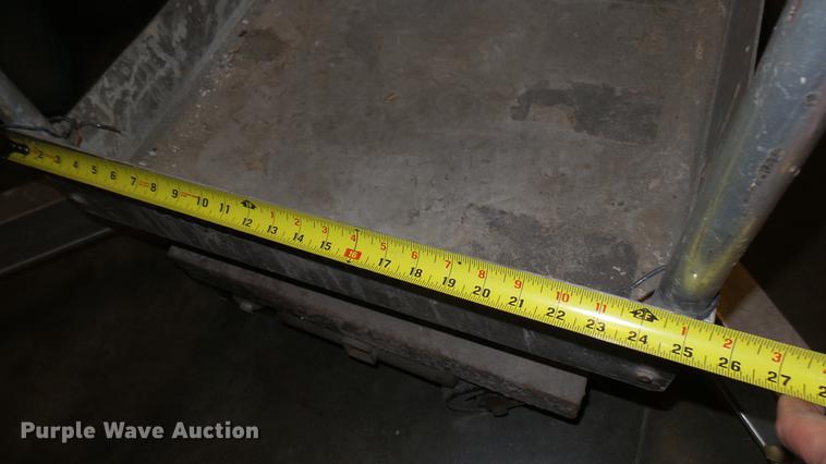 image for item ED9166 JLG vertical lift