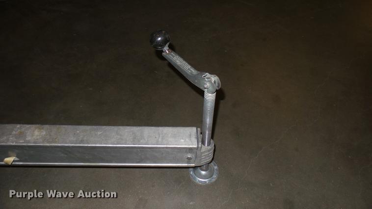 image for item ED9166 JLG vertical lift