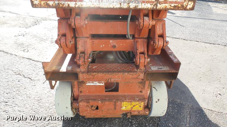 image for item ED9167 Snorkel Wildcat 2201 scissor lift