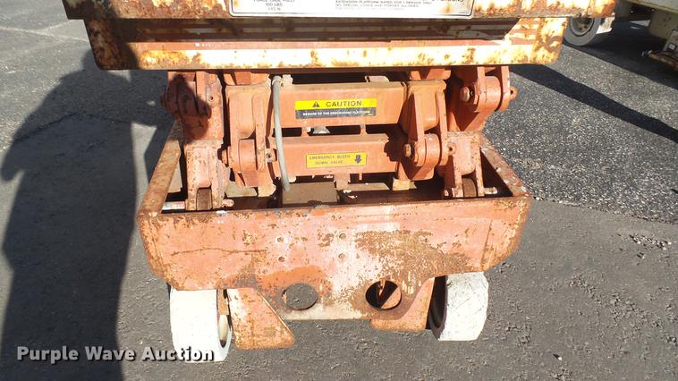 image for item ED9167 Snorkel Wildcat 2201 scissor lift