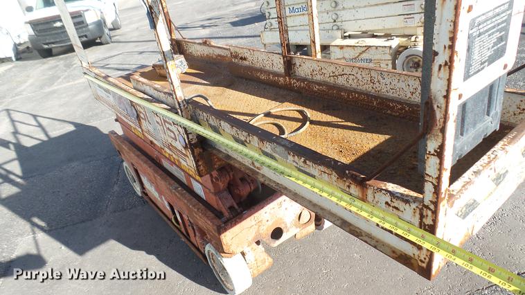 image for item ED9167 Snorkel Wildcat 2201 scissor lift