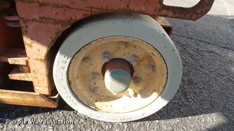 image for item ED9167 Snorkel Wildcat 2201 scissor lift