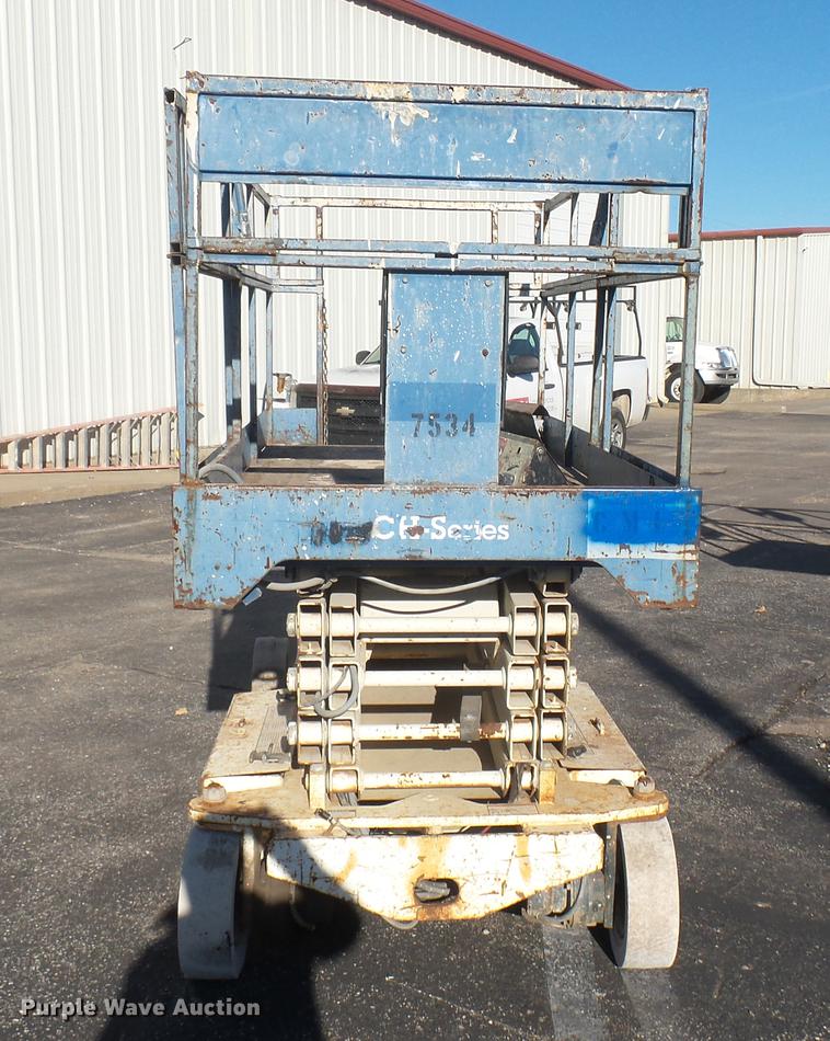image for item ED9168 Mark Lift CH26NEP scissor lift