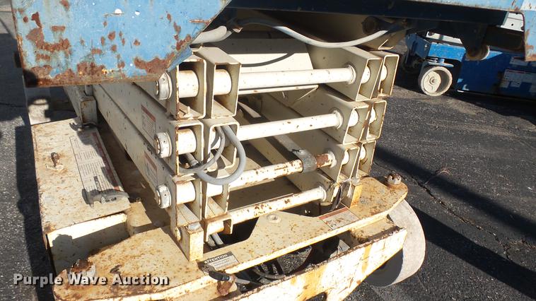 image for item ED9168 Mark Lift CH26NEP scissor lift