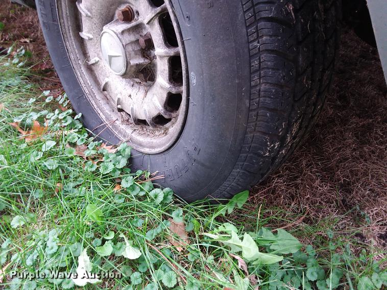 image for item EE9265 1983 Mercedes Benz 300