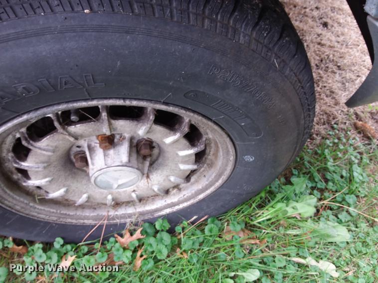 image for item EE9265 1983 Mercedes Benz 300