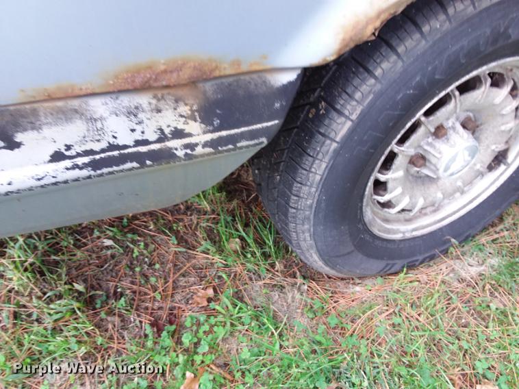 image for item EE9265 1983 Mercedes Benz 300