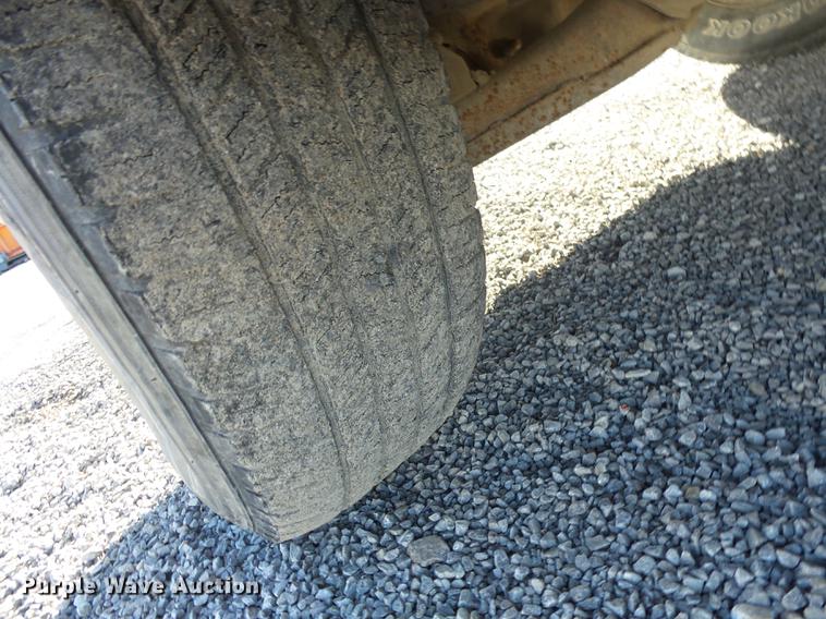 image for item J8556 1994 Chevrolet C2500 pickup truck