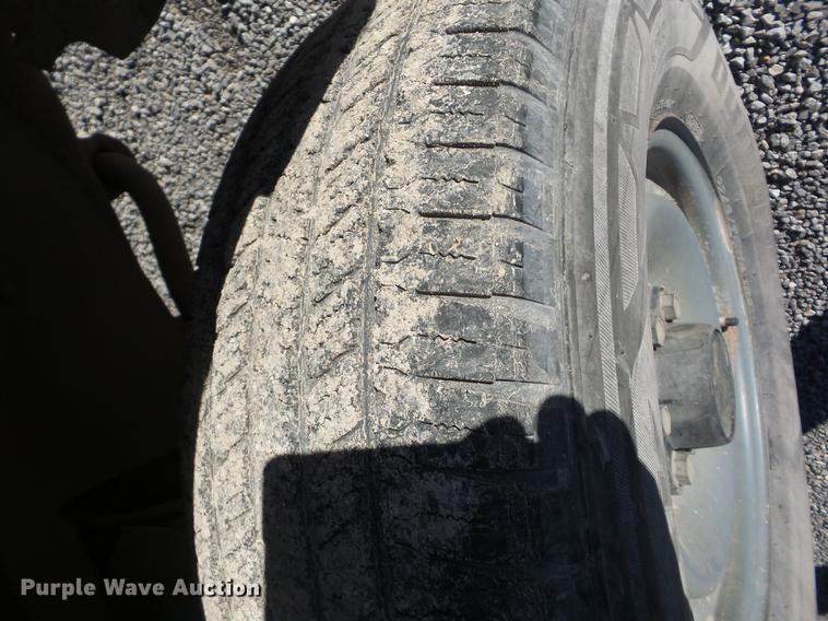 image for item J8556 1994 Chevrolet C2500 pickup truck