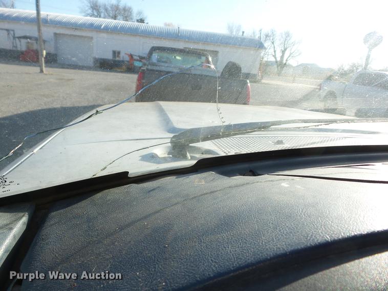 image for item J8557 1994 Ford F250 pickup truck