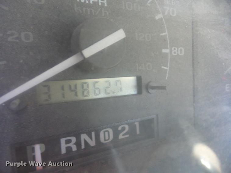 image for item J8557 1994 Ford F250 pickup truck