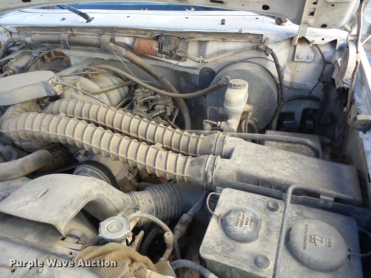 image for item J8558 1994 Ford F250 pickup truck