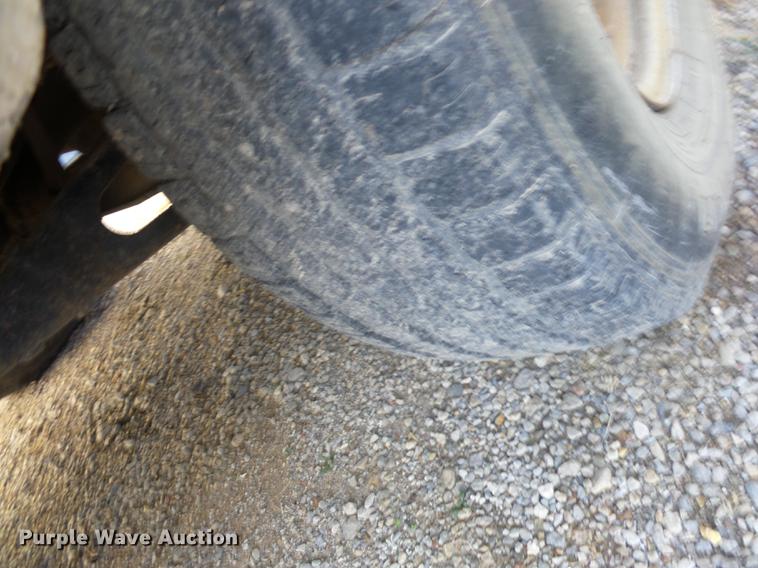 image for item J8558 1994 Ford F250 pickup truck