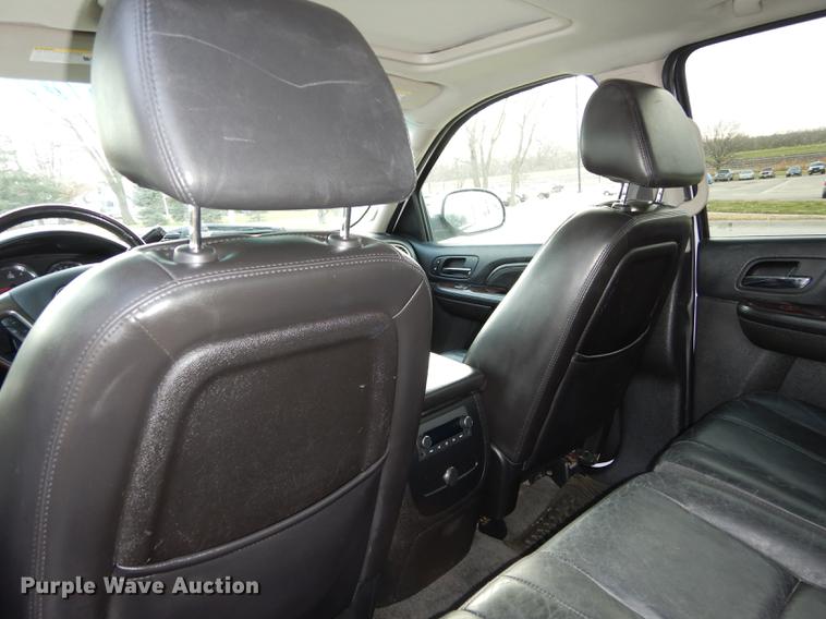 image for item K5787 2007 GMC Sierra 1500 Denali pickup truck