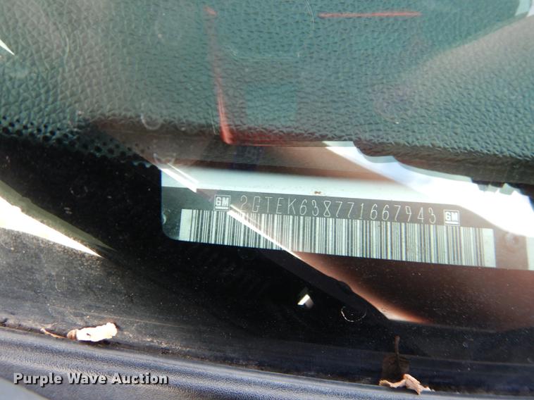 image for item K5787 2007 GMC Sierra 1500 Denali pickup truck