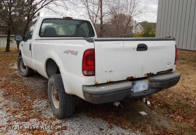 image for item K5792 1999 Ford F250 Super Duty XL pickup truck