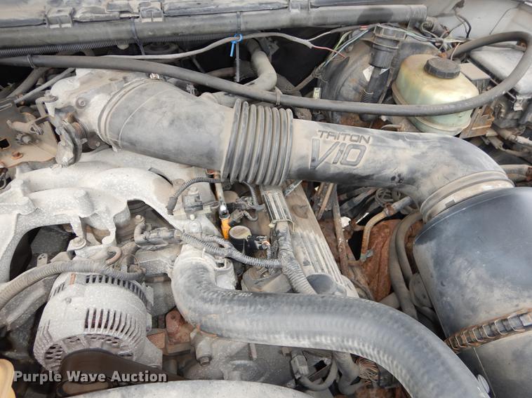 image for item K5792 1999 Ford F250 Super Duty XL pickup truck