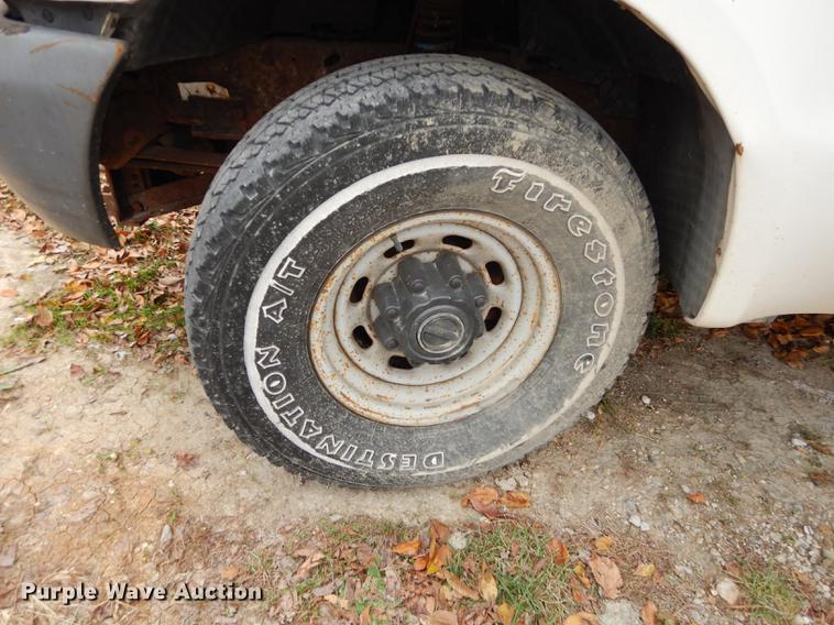 image for item K5792 1999 Ford F250 Super Duty XL pickup truck