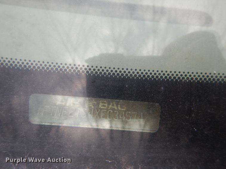 image for item K5792 1999 Ford F250 Super Duty XL pickup truck