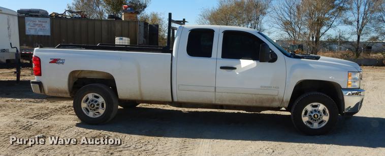 image for item K5794 2012 Chevrolet Silverado 2500HD Z71 Ext. Cab pickup truck