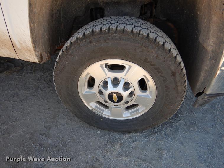 image for item K5794 2012 Chevrolet Silverado 2500HD Z71 Ext. Cab pickup truck