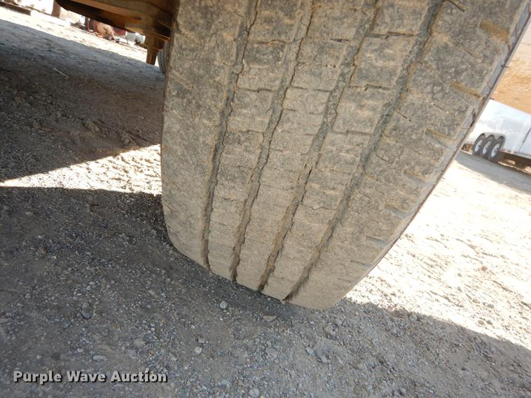 image for item K5795 2001 Ford Econoline E350 Super Duty XLT van