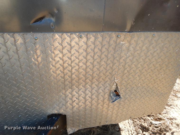 image for item K5802 2004 Pace C5816TA2 Sport enclosed cargo trailer