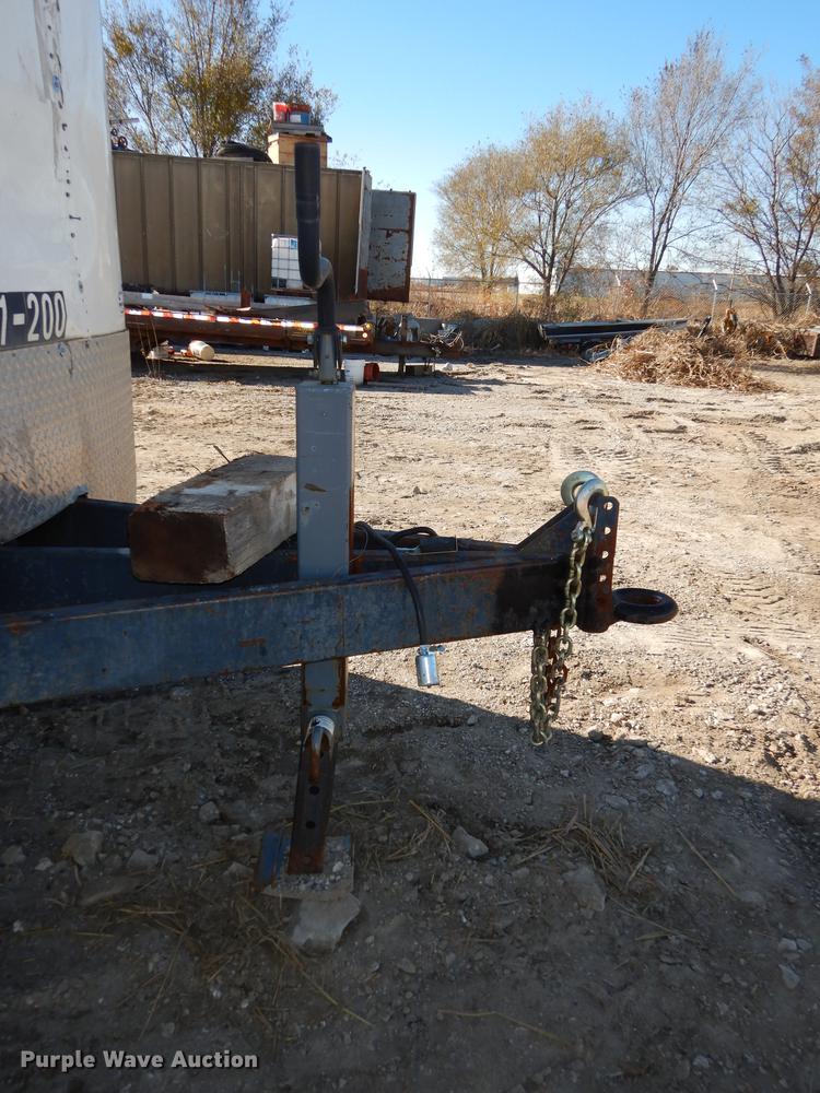 image for item K5804 2006 Cargomate enclosed cargo trailer