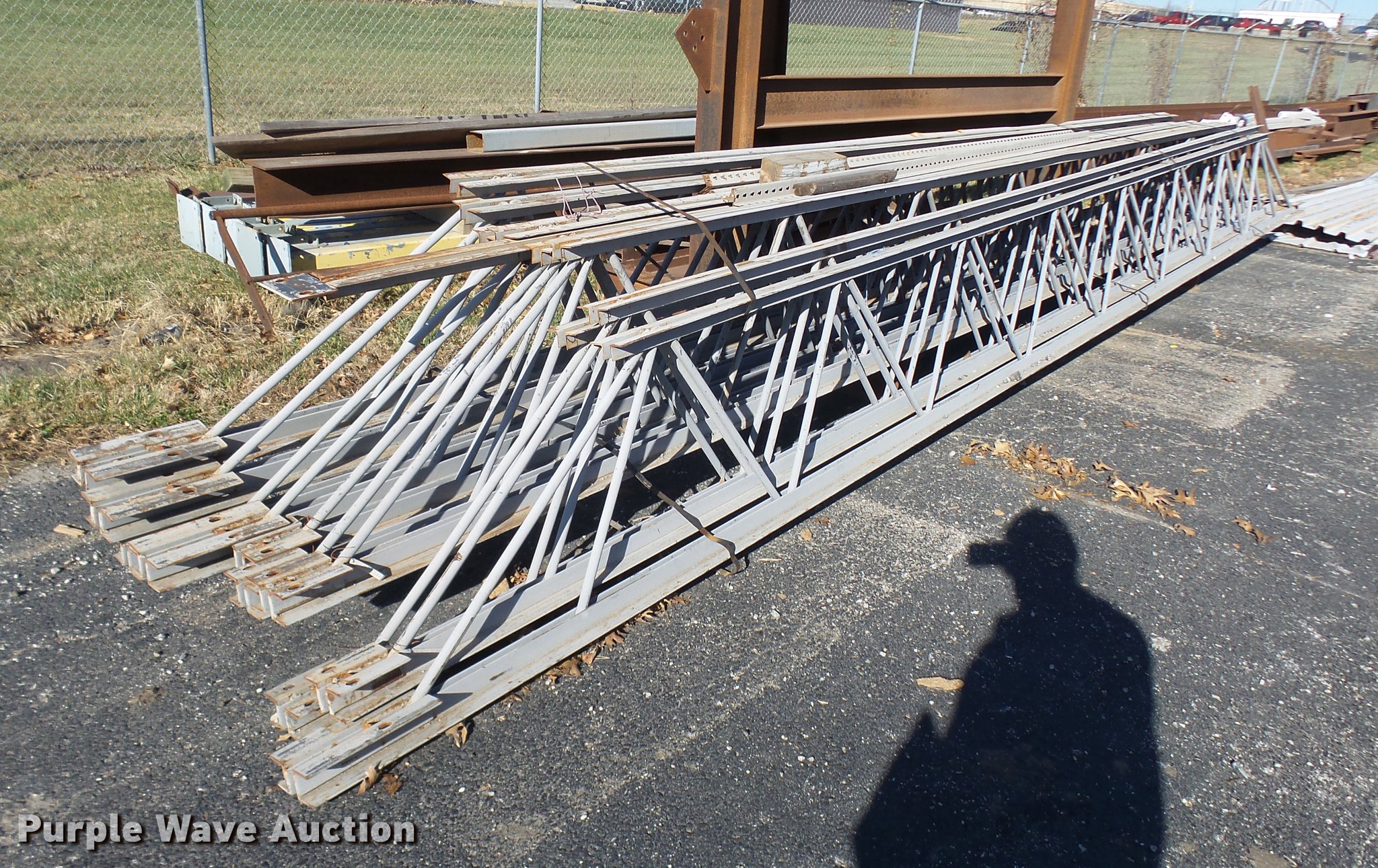 (10) bar joist in Kansas City, MO Item DX9304 sold Purple Wave