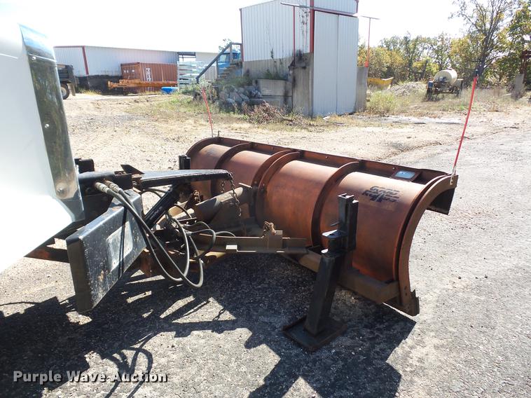 image for item BV9213 2001 Freightliner FLD120 dump truck