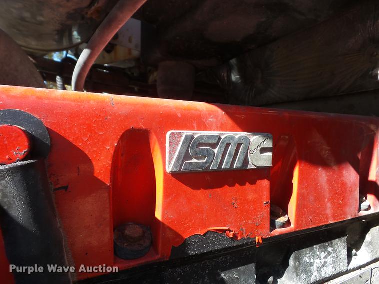 image for item BV9213 2001 Freightliner FLD120 dump truck