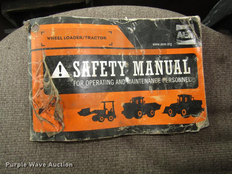 image for item DA3231 2005 Case 821C wheel loader