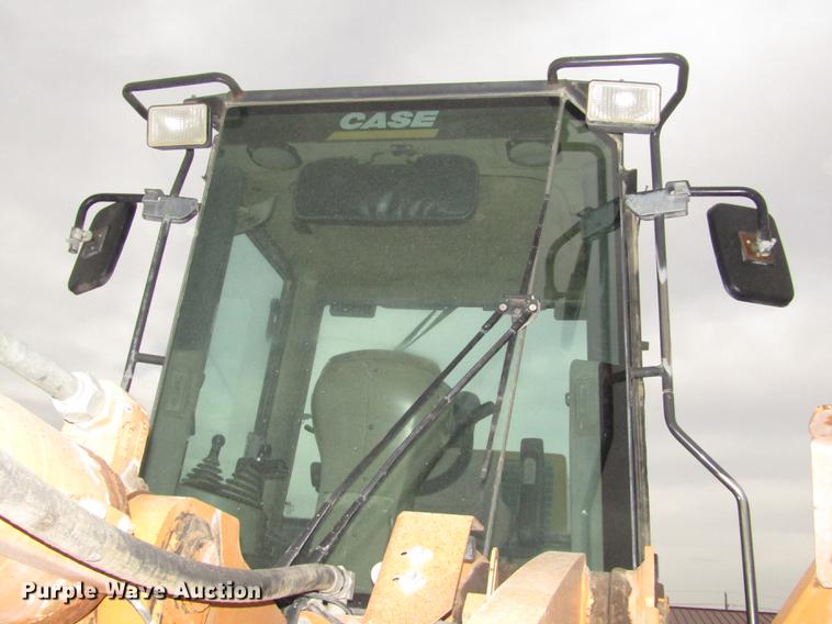 image for item DA3231 2005 Case 821C wheel loader
