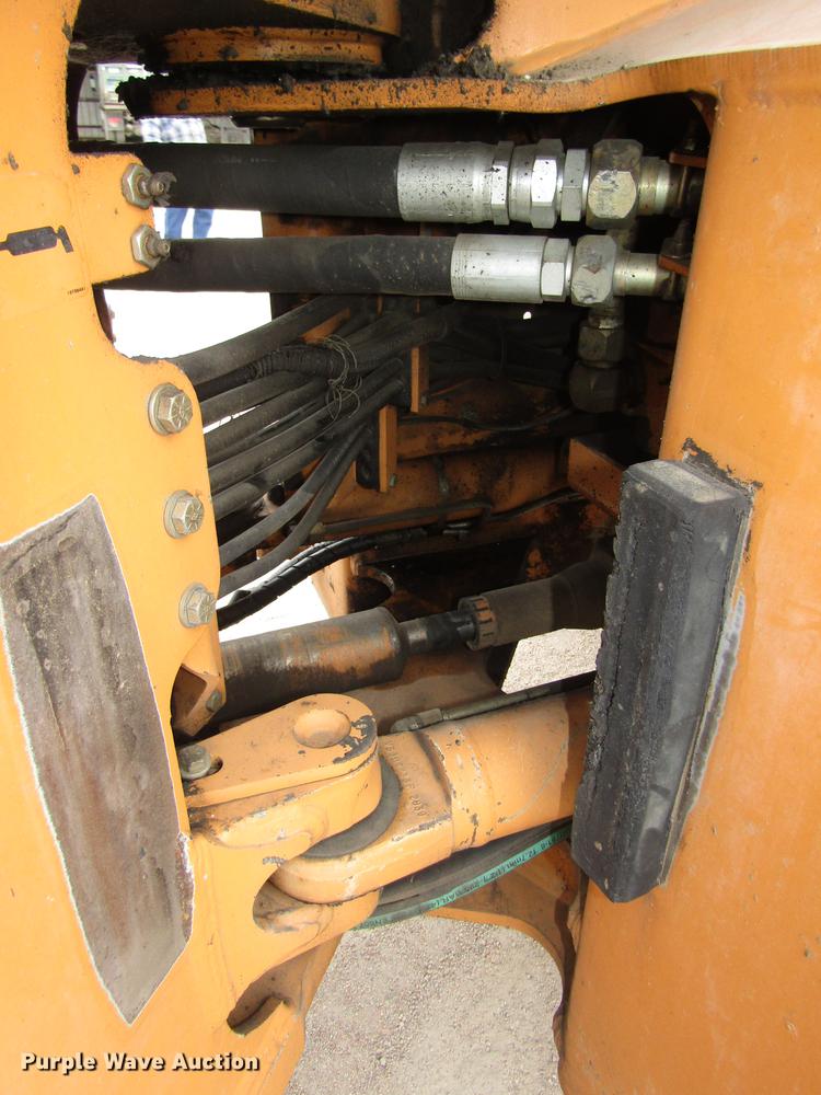 image for item DA3231 2005 Case 821C wheel loader